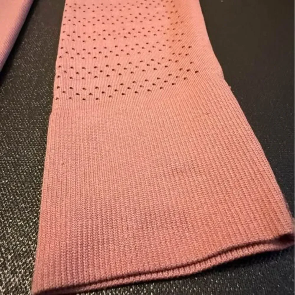 Lululemon Swiftly Tech Long-Sleeve Shirt in Mauve